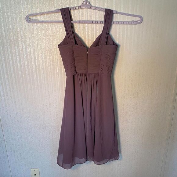 D'Zage Lilac Bridesmaid Dress Size 6 - Picture 3 of 10
